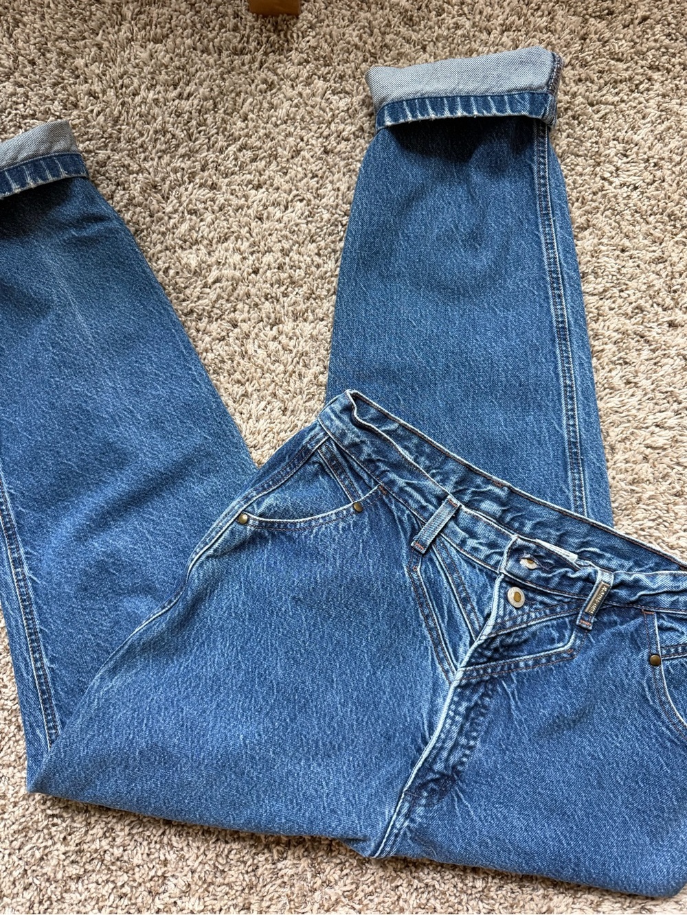 Rockies Straight-Leg Women’s Jeans in Medium Blue Denim